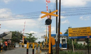 Palang Pintu Perlintasan KA Desa Ketanon  Belum Dioperasikan, Ini Alasanya