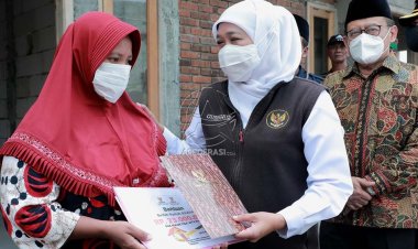 Gubernur Khofifah Serahkan 7 Unit Rutilahu di Sidoarjo