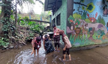 Asyiknya Kemah Hijau di Wisata Ragil Kuning Kediri