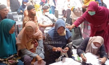 Puluhan Calon Jamaah Umroh Datangi Polres Kediri Kota, Laporkan Biro Travel