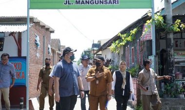 Cek Lapangan, Mas Dhito Matangkan Rencana Penataan Kampung Inggris