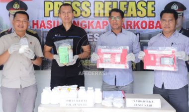 Polisi Amankan Dua Pengedar Sabu dan 13 ribu Pil dobel L