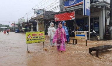 BMKG : Cuaca Ekstrim Masih Landa Jatim Sepekan Kedepan