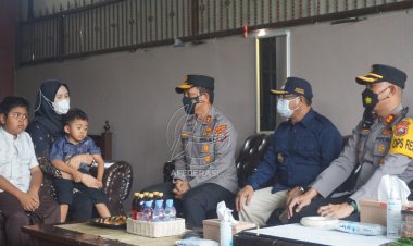 Datang ke Tulungagung, Kapolda Jatim Pastikan Hak Aipda Anumerta Andik Purwanto Diberikan