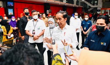 Jokowi Pastikan Penyaluran BSU dan BLT BBM di Jabar Berjalan Lancar