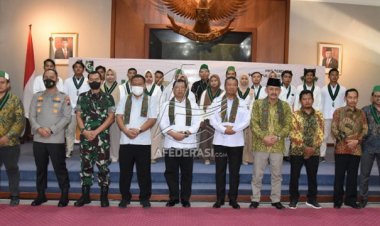 Hadiri Pelantikan Pengurus HMI dan KOHATI, Ini Pesan Bupati Maryoto