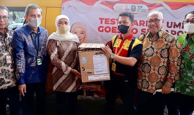 Khofifah Lepas Ekspor Test Market Produk Olahan Pangan Ke Singapura