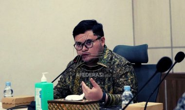 Mas Dhito All Out Bangun Kampung Inggris Pare