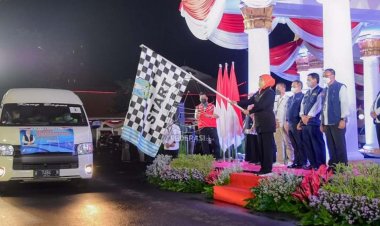 Gubernur Khofifah Lepas 91 Nakes ke Pulau Kangean, Sumenep