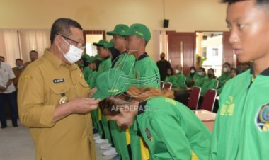 Bupati Tulungagung Berangkatkan Puluhan Atlet di Ajang POPDA Ke 13