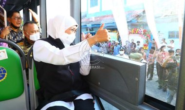 Sambut Hari Pahlawan, Khofifah Gratiskan Bus Trans Jatim