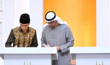 Presiden Jokowi dan Presiden MBZ Resmikan Masjid Raya Sheikh Zayed Solo