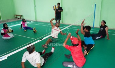 Jelang Paralympic 2022, Pemkab Kediri Fasilitasi Atlet Voli Disabilitas