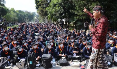 Survei SMRC: Elektabilitas Ganjar dan Prabowo Unggul