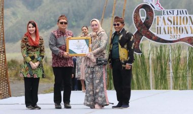 EFJH 2022, Pesona Kearifan Lokal Bromo dan Pagelaran Busana Batik Jatim