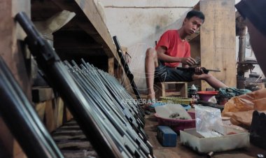 Ini Tujuannya Pengrajin Senapan Angin di Kediri Gabung Koperasi