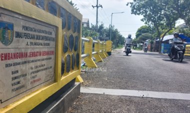Pembangunan Jembatan Penghubung Dua Kecamatan di Gedangsewu Rampung