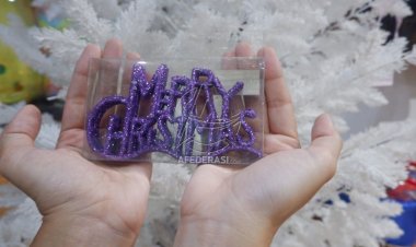 Pernak Pernik Natal Diburu, Omset Penjualan Meningkat Hingga 40 Persen