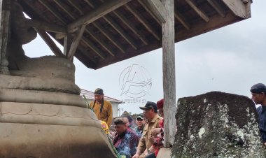 Upacara Sraddha Agung di Candi Gayatri untuk Menjaga Kelestarian Budaya