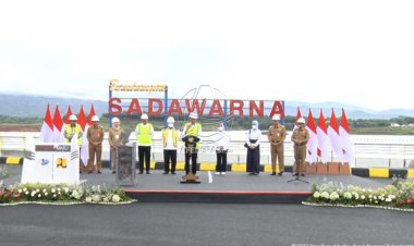 Presiden Jokowi Resmikan Bendungan Sadawarna Sumedang