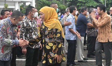 Pimpin Apel Akhir Tahun, Khofifah Apresiasi Kinerja ASN