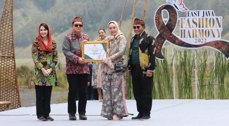 EFJH 2022, Pesona Kearifan Lokal Bromo dan Pagelaran Busana Batik Jatim