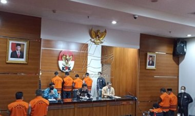 Dugaan Suap, Puluhan Anggota DPRD Jambi Jadi Tersangka