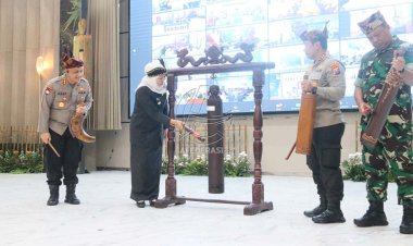 Khofifah dan Forkopimda Jatim Launching Omah Rembug dan Revitalisasi Siskampling