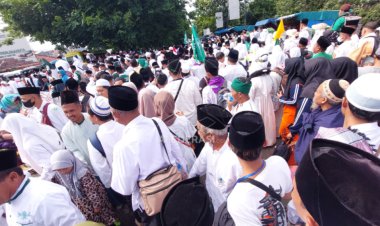 Puncak 1 Abad NU, Jutaan Nahdiyin Penuhi Area Stadion Delta Sidoarjo