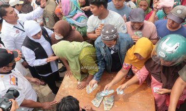Jelang Panen Raya, Gubernur Khofifah Minta Distribusi Beras Kepada Masyarakat Dipercepat