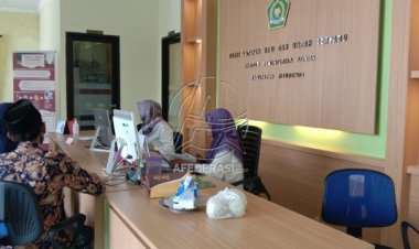 Dijadwalkan Berangkat 60 Tahun Lagi, CJH Situbondo Datangi Kantor Kemenag