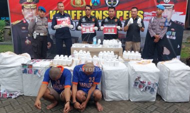 Tergiur Upah Rp10 Juta, Dua Pemuda di Kediri Nekat Jadi Kurir Narkotika