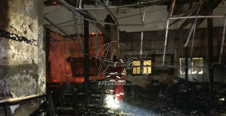 Diduga Korsleting Listrik, Ganesha Operation di Ngunut Ludes Terbakar