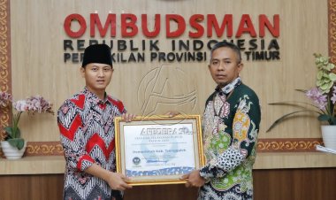 Pemkab Trenggalek Terima Penghargaan Predikat Kepatuhan Standar Pelayanan Publik