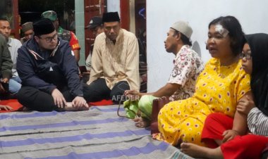 Kunjungi Keluarga Korban Hanyut, Bupati Kediri Beri Pendampingan Trauma Healing