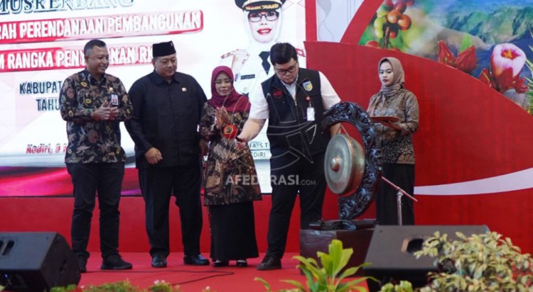 Cegah Pernikahan Dini, Bupati Minta Duta Genre Ikut Berperan Aktif