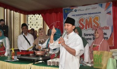 Safari Ramadan di Gandusari, Bupati Arifin Kenang Kebaikan Almarhum Kades WidoroBu