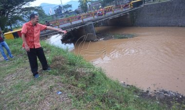 Balita Tenggelam di Trenggalek, Ditemukan Meninggal di Sungai Tulungagung