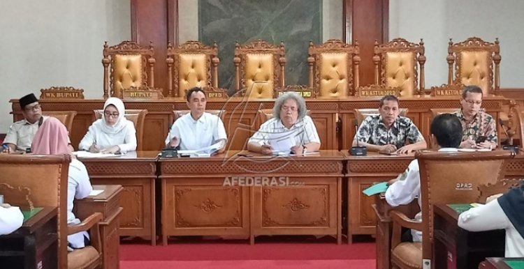 Bahas LKPJ Bupati TA 2022, Komisi C Berikan Catatan Ini ke OPD