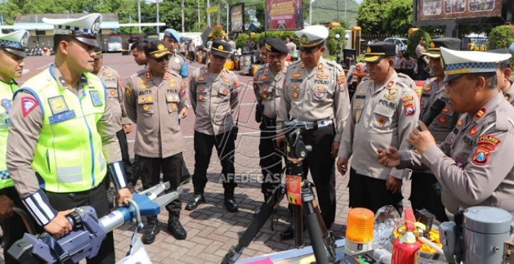 Polres Trenggalek Gelar Apel Almatsus dan Alpakam