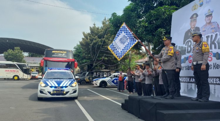 Polres Kediri Lepas Empat Bus Untuk Balik Mudik ke Jakarta