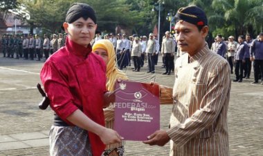 Peringati Hari Otoda dan Hardiknas, Bupati Arifin: Dekatkan Pelayanan dan Kualitas Pelayanan