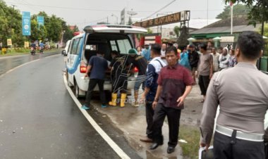 Jalan Licin dan Menikung, Pemotor Asal Blitar Tewas Usai adu Banteng dengan Pick up