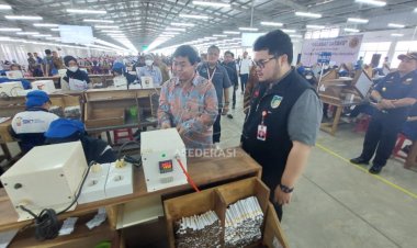 Serap Ribuan Pekerja, Bupati Kediri Apresiasi Pabrik Rokok di Pare