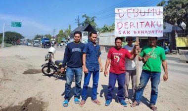 Timbulkan Debu dan Rawan Kecelakaan, Warga Protes Pengerjaan Proyek Pelebaran Jalan Raya Manyar
