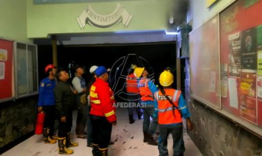 Kondisi Sekolah Kosong, MCB milik SMAK Tulungagung Alami Korsleting Listrik