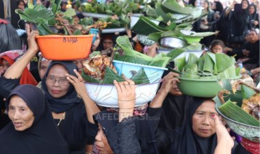 Budaya Ithuk-ithukan Masyarakat Osing Banyuwangi