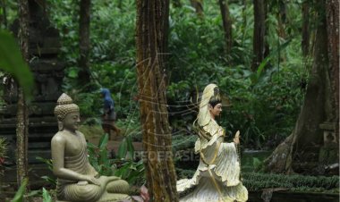 Antaboga Wisata Religi Banyuwangi Simbol 6 Agama