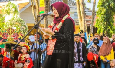 Festival Pengantin Tampilkan Kekayaan Budaya Adat Pengantin Banyuwangi
