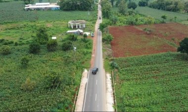 Dukung Kawasan Perikanan dan Pariwisata, Pemkab Gresik Garap Poros Jalan Sekapuk - Banyuurip